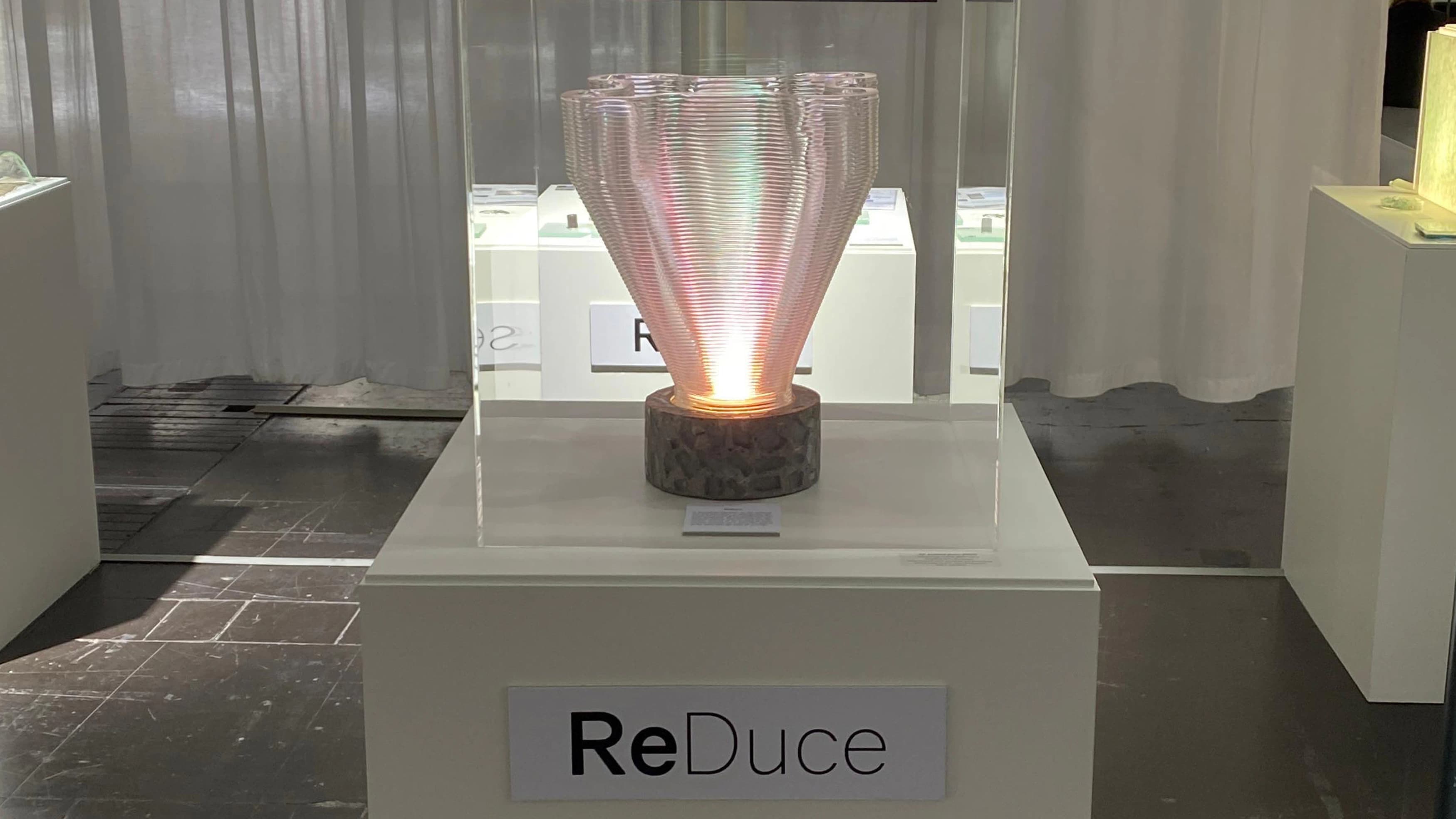 3D-Printed Glass Steppingstone for GlasTec 2024